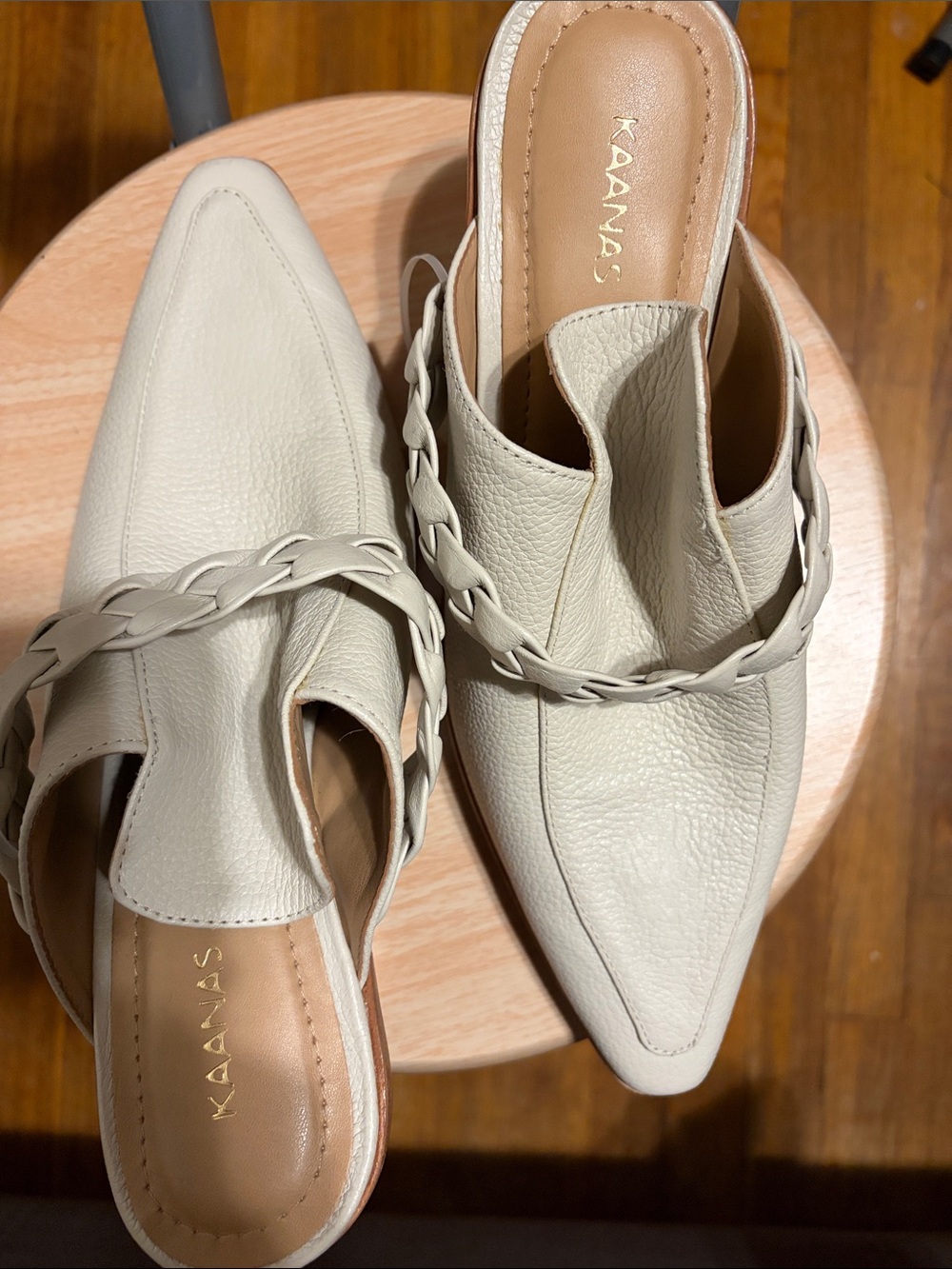 Kaanas Cream Braided Leather Pointed Mules